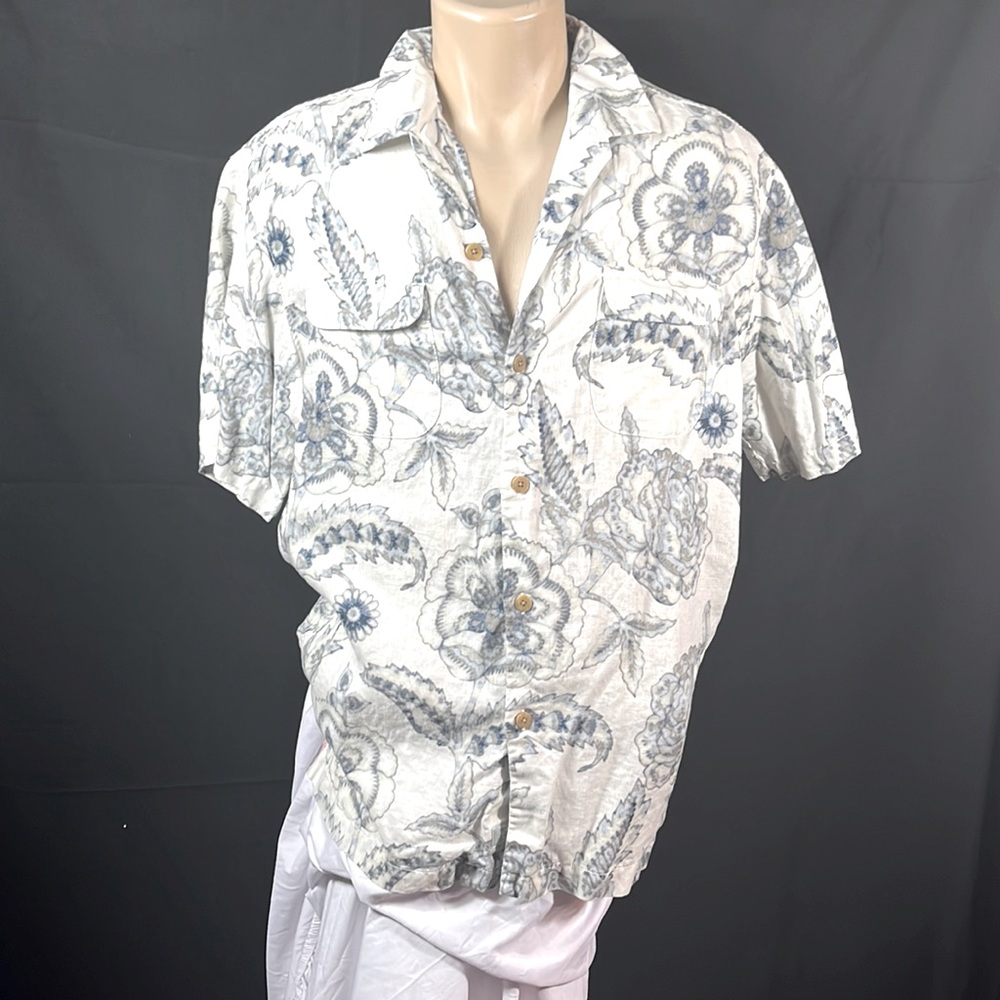 Tommy Bahama, Men’s size large